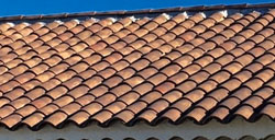 Peinture sur toiture 34 en Hérault